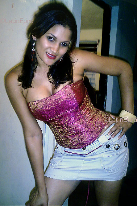 Date this sensual Dominican Republic girl Karol from Montecristi N870