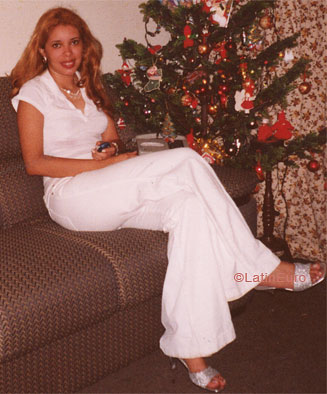 Date this lovely Brazil girl Alessandra from MANAUS B6805