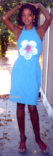 Date this hot Brazil girl Marines from RIO DE JANEIRO B8065