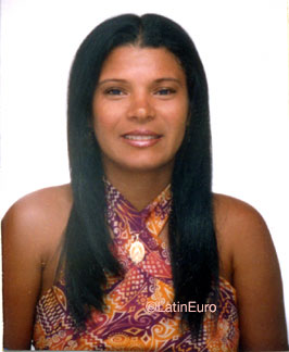 Date this athletic Brazil girl Ana from  B8368