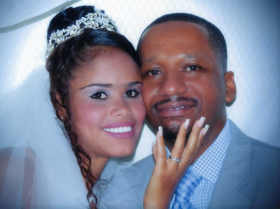 Date this hard body Brazil girl - from GOIANIA B4260