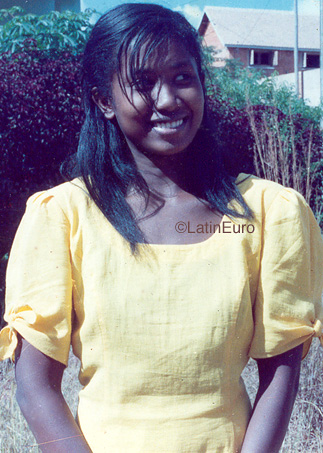 Date this tall Any Country girl Marie from  N3886