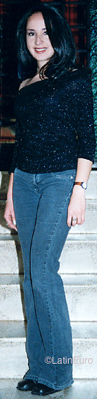 Date this lovely Colombia girl Jennifer from Bogota C22