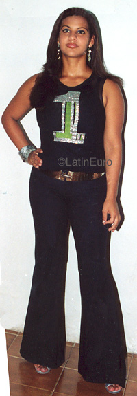 Date this exotic Brazil girl Eliana from FEIRA DE SANTANA B9868