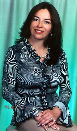 Date this stunning Colombia girl Consuelo from Bogota C20