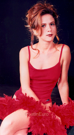 Date this passionate Brazil girl Fabiane from EUNAPOLIS B9882