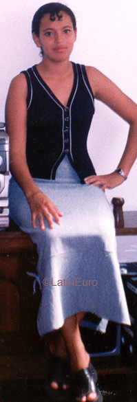 Date this lovely Honduras girl Iris from Choloma N3803