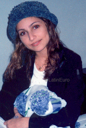 Date this gorgeous Brazil girl Priscila from MACAE B9995