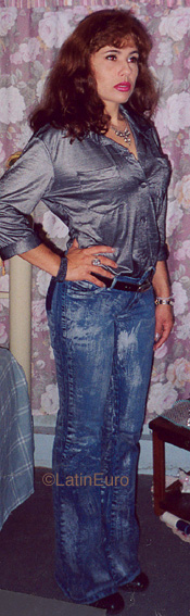 Date this exotic Brazil girl Rosana from  B9961