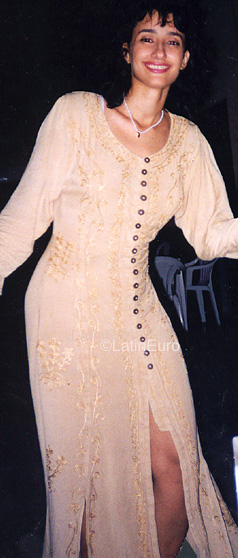 Date this attractive Brazil girl Rosimere from CUIABA B9946