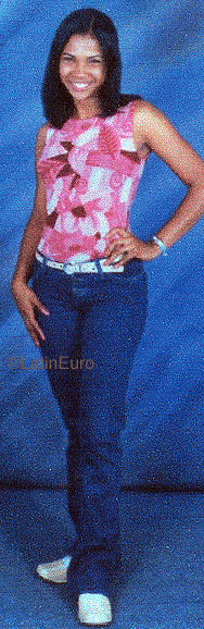 Date this voluptuous Dominican Republic girl Gladys from San Francisco de Macoris N3790