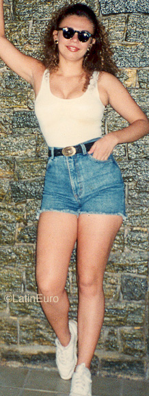 Date this lovely Brazil girl Isabel from CUNHA B9826