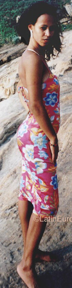 Date this tall Brazil girl Rosana from RIO DE JANEIRO B9818