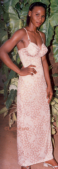 Date this attractive Faso girl Sara from  N3778