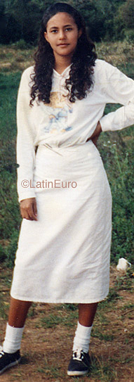 Date this fun Brazil girl Marica from CACERES B9720