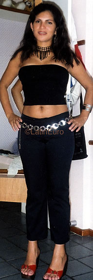 Date this foxy Brazil girl Elaine from RECIFE B9589