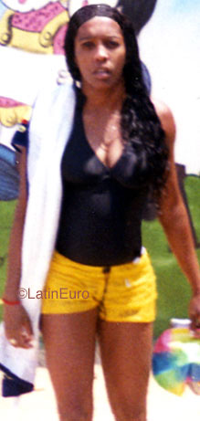 Date this athletic Brazil girl Alagna from LUZIANIA B9590