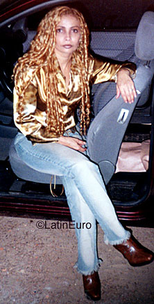 Date this young Brazil girl Eddie from GOIANIA B9488