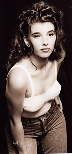 Date this pretty Brazil girl Adriana from SAO PAULO B9431