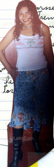 Date this athletic Brazil girl Betania from SAO PAULO B9355