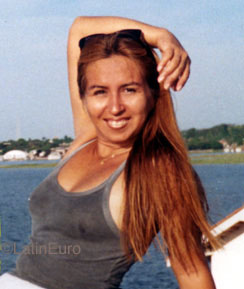 Date this beautiful Brazil girl Cirlene from SANTAREM B9409