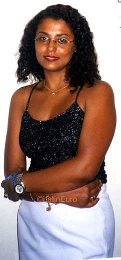 Date this young Brazil girl Maria from SAO PAULO B9406