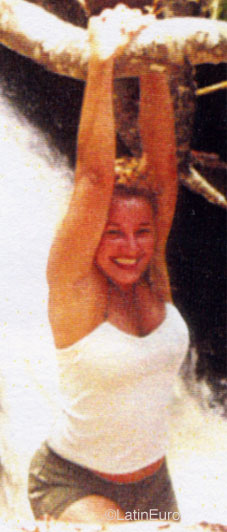 Date this cute Brazil girl Maria from FORTALEZA B9024