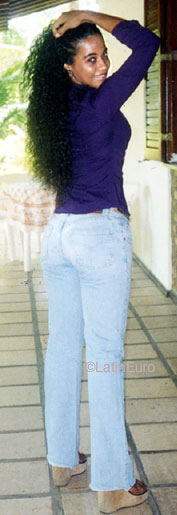 Date this funny Brazil girl Sonia from VERA B9075