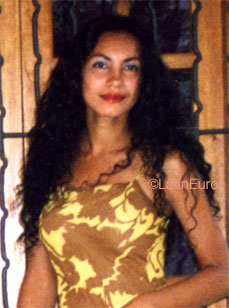 Date this cute Brazil girl Dacirene from PARA B9002