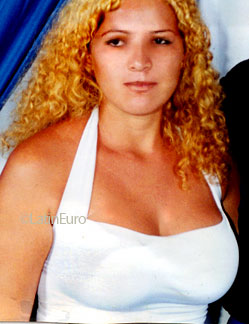 Date this athletic Brazil girl Tania from CUIABA B8826