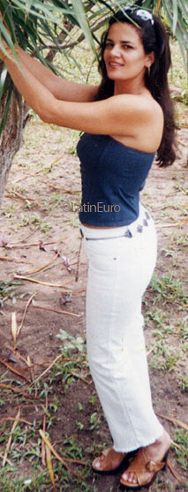 Date this charming Brazil girl Veronica from VILA VELHA B8796