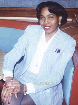 Date this happy Panama girl Adjna from  N3622