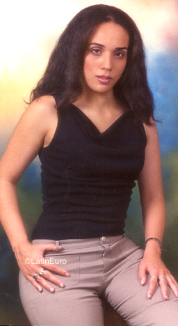 Date this gorgeous Colombia girl Juana from Envigado C72