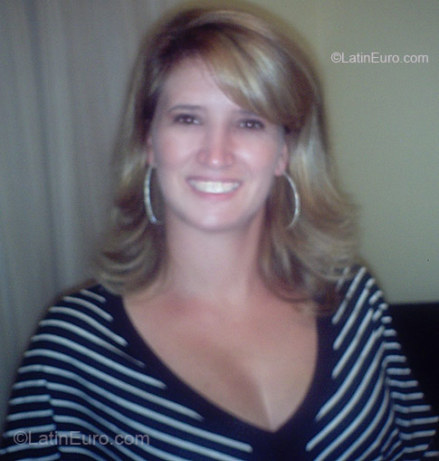 Date this fun Brazil girl Edicleia Madalena from Limeira BR55