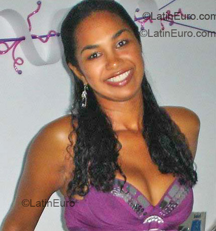 Date this delightful Brazil girl Katia from Recife BR72