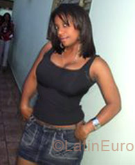 Date this hard body Brazil girl Ariadiny Cristina from Uberlandia BR156