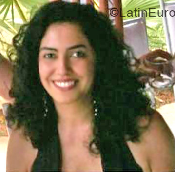 Date this fun Brazil girl Wanny from Indaiatuba BR183