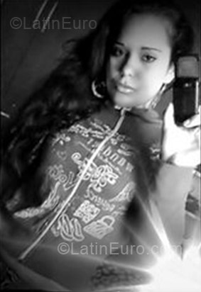 Date this sultry Brazil girl Aurea Patricia from Sao Leopoldo BR196