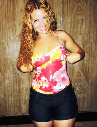 Date this hard body Brazil girl ANA CRISTINA from Aracaju IT3