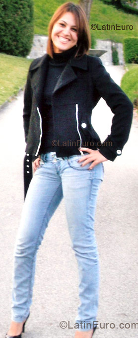 Date this gorgeous Brazil girl Alessandra from Belo Jardim BR286