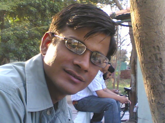 Date this happy India man Mukesh from Chandigarh IN5