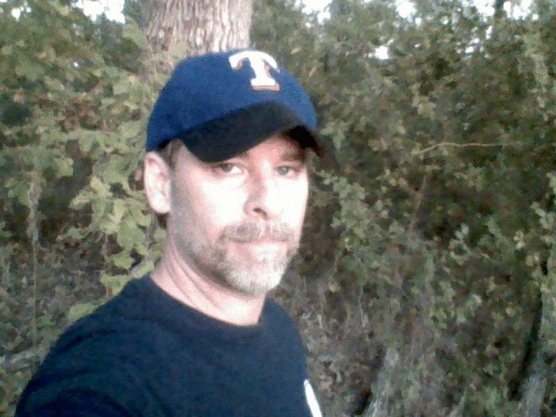 Date this delightful Brazil man Jon from Austin BR304