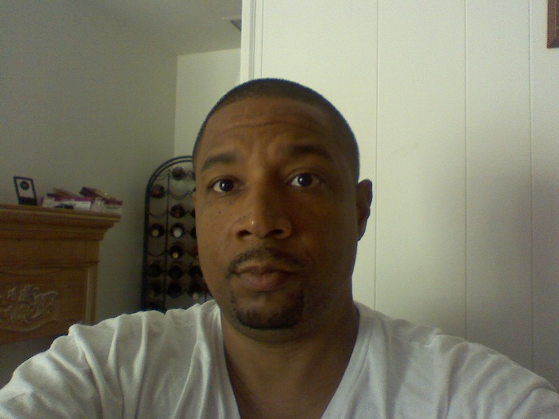 Date this hard body United States man Nathaniel from Washington US619