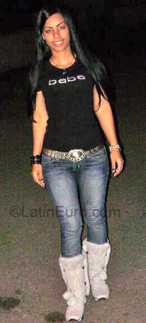 Date this hot Dominican Republic girl Leena from Santiago DO245