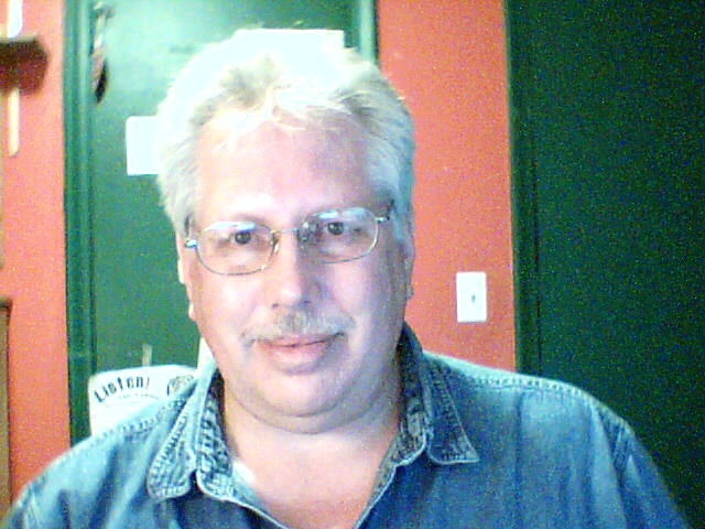 Date this fun United States man Mark from Minneapolis US701