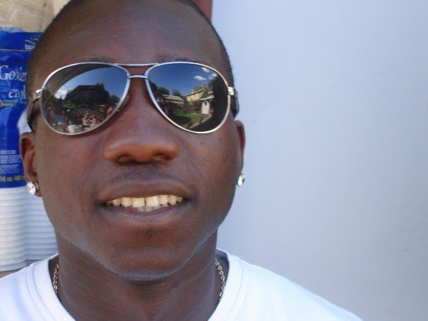 Date this hard body Canada man Jmoney from Toronto CA31