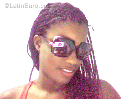 Date this nice looking Brazil girl Aida Frnacisca from Fortaleza BR465