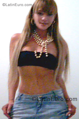 Date this delightful Brazil girl Emily from Criciuma BR506