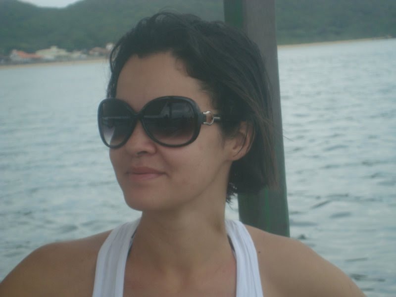 Date this attractive Brazil girl BR615 from Barranquilla BR615