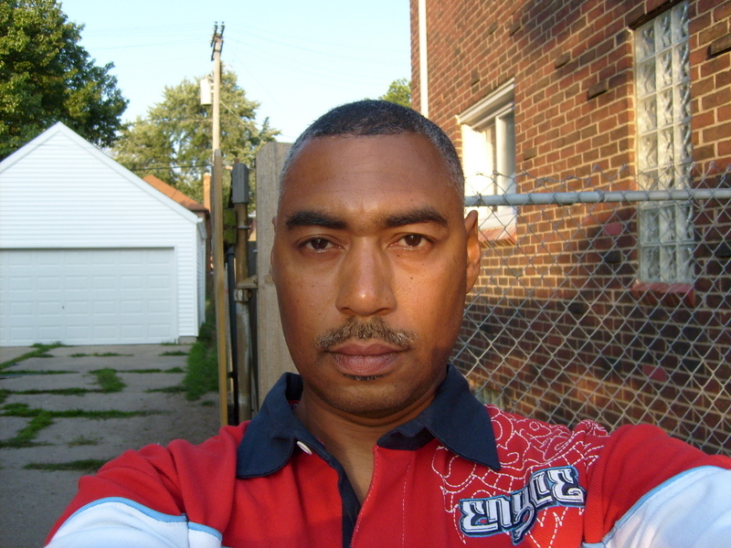 Date this voluptuous United States man Mr.Man from Detroit US1404